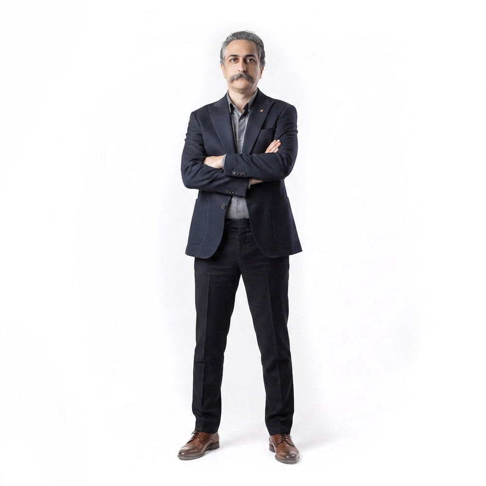 آرش داور